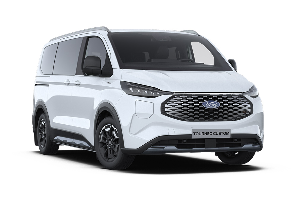 Angolo anteriore sinistro di un Ford E-Tourneo Custom Active bianco.