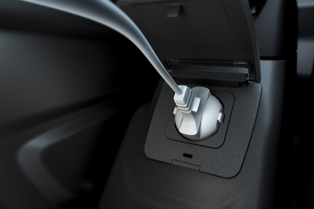 Presa di corrente a 12 V in un furgone Ford Transit.