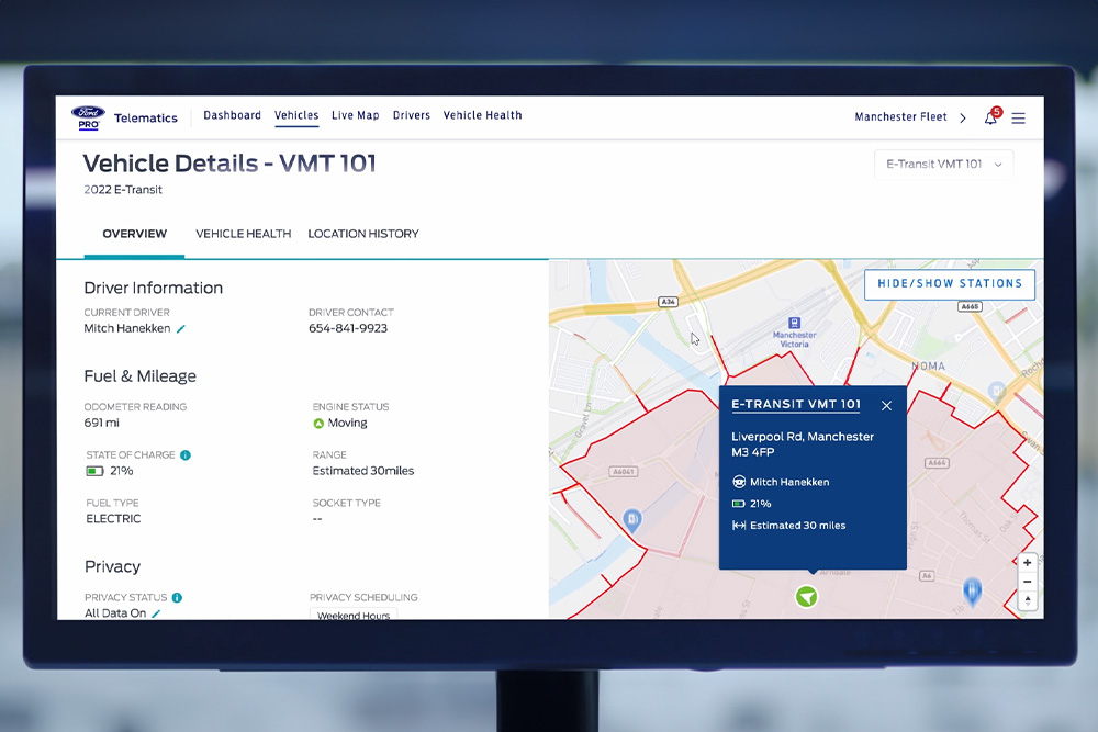 Un dashboard che mostra la funzione di tracciamento GPS della flotta Ford.